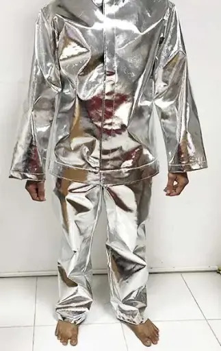 Bộ quần áo chống nóng 1200 độ C